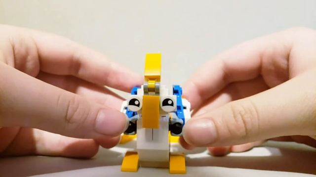 LEGO Creator: Pelican (2019) | Polybag Showcase смотреть онлайн