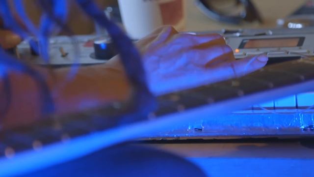 Live on Radio Valencia || The Genie || "The Rip" g-mix - Bleep Bloop/Portishead смотреть онлайн