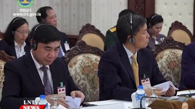 Prime Minister Sonexay Siphandone welcomes Vietnamese President To Lam in Vientiane смотреть онлайн