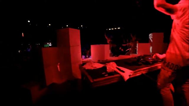 Rose-end . Bassline