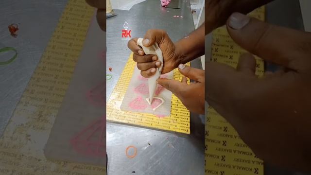 how to make chocolate garnish