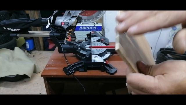 Настройка торцовочной пилы Зубр смотреть онлайн