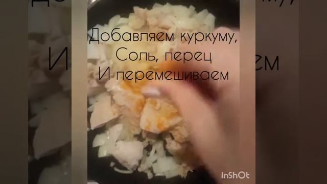 Тушеное рыбное филе в луке и соевом соусе. смотреть онлайн