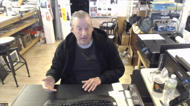 Meet New York Visual Artist & Photographer BRIAN FASS (FENIX360 Interview) смотреть онлайн