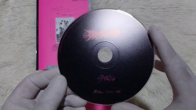 Unboxing StrayKids 8th Mini Album 'Rock Star' Rock Version