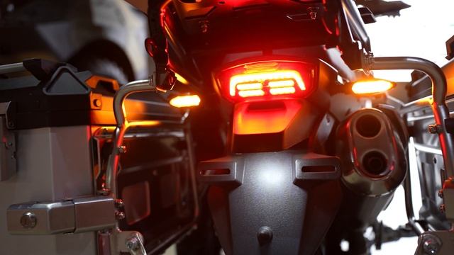 Туристический эндуро на каждый день. Обзор CYCLONE RX 401. смотреть онлайн