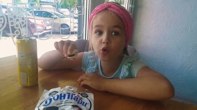 Мукбанг ем и наслаждаюсь😎мармелад🍏🍍FANTA🍋 смотреть онлайн