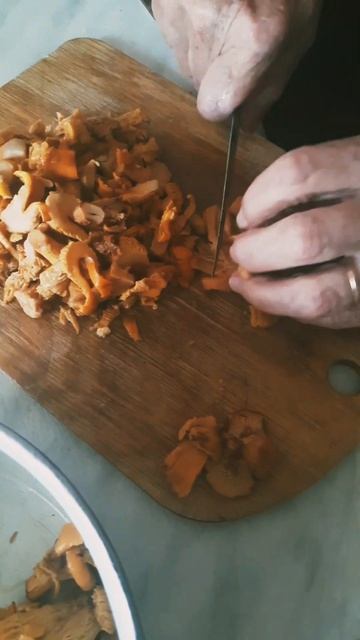 ЖАРЕНАЯ КАРТОШКА С ЛИСИЧКАМИ ОТ БАБУШКИ