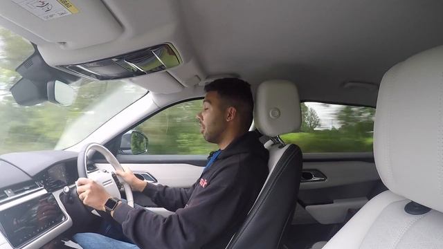 Range Rover Velar First Drive: Ultimate Wafting Machine? смотреть онлайн