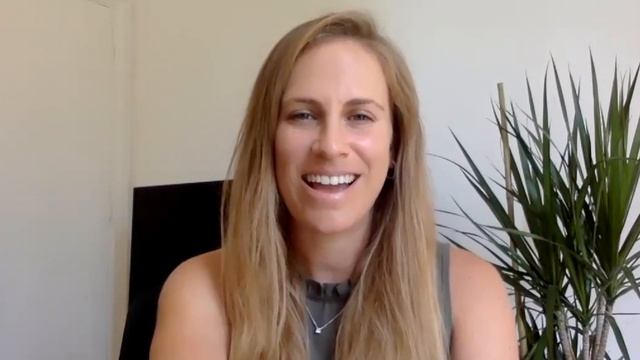 Meet Coral Kratenstein – McKinsey, Paypal, Israel Army and Final Year Student MBA at LBS смотреть онлайн
