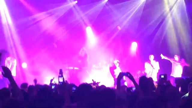 Grimes - Oblivion @ Governor's Ball, June 6, 204 смотреть онлайн