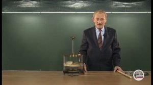 Два вида зарядов  Модель весов Кулона