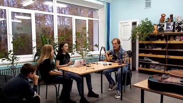 Звери "Районы, кварталы" - Наташа Гаврилова- Ева Садовская смотреть онлайн