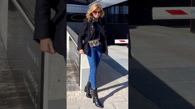 Winter business formal attire for women over 50 I Latest winter outfits Fashion 2024 I cold clothes смотреть онлайн