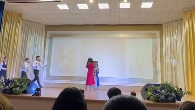 8 наурыз. Поэзия кеші. Берістем Бекзат смотреть онлайн