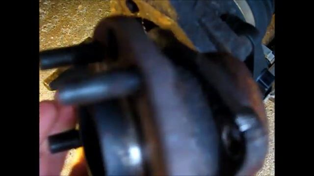 Replacing a front wheel bearing and hub assembly on a 1997 GM Pontiac Grand AM смотреть онлайн