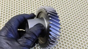 Шестерня промежуточного вала 5 передачи КПП 5 Оригинал  GAZ А21R22 1701052 20