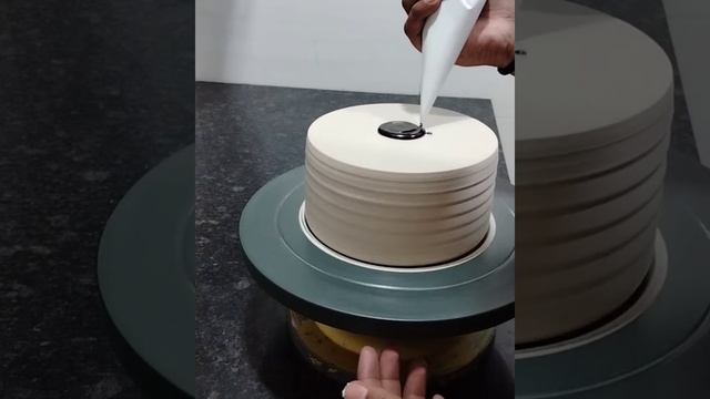 Truffle Chocolate Cake смотреть онлайн