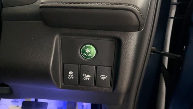 Honda Vezel, 2014 год смотреть онлайн