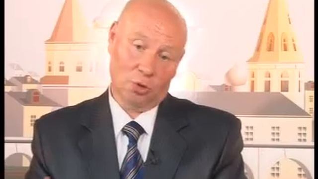 "Гость студии" - Сергей Светлов об общественном транспорте Великого Новгорода смотреть онлайн