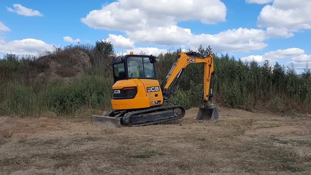 Minikoparka JCB 57C-1 + 5 łyżek, 5436 Kg (2018 R.) Na Aukcji Flotilo.pl
