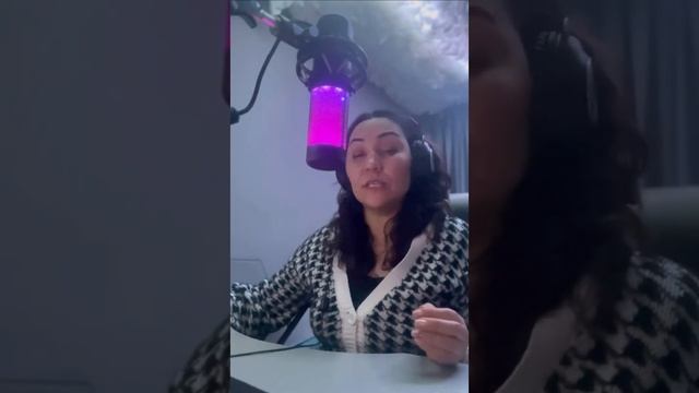 День опять погас #анжеликаварум#деньопятьпогас#пою #голос #люблюпеть