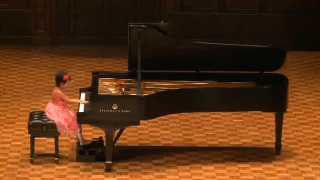 2014 US New Star Piano Competition:First Prize -- Group I, Freya Pang смотреть онлайн