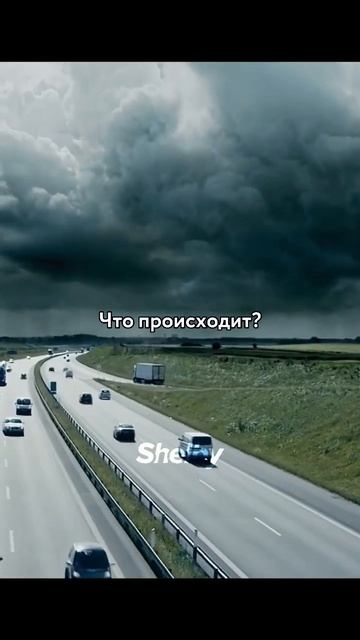 Смертоносный вирус в каплях дождя 😰☠️ #Shorts #фильм #топ смотреть онлайн