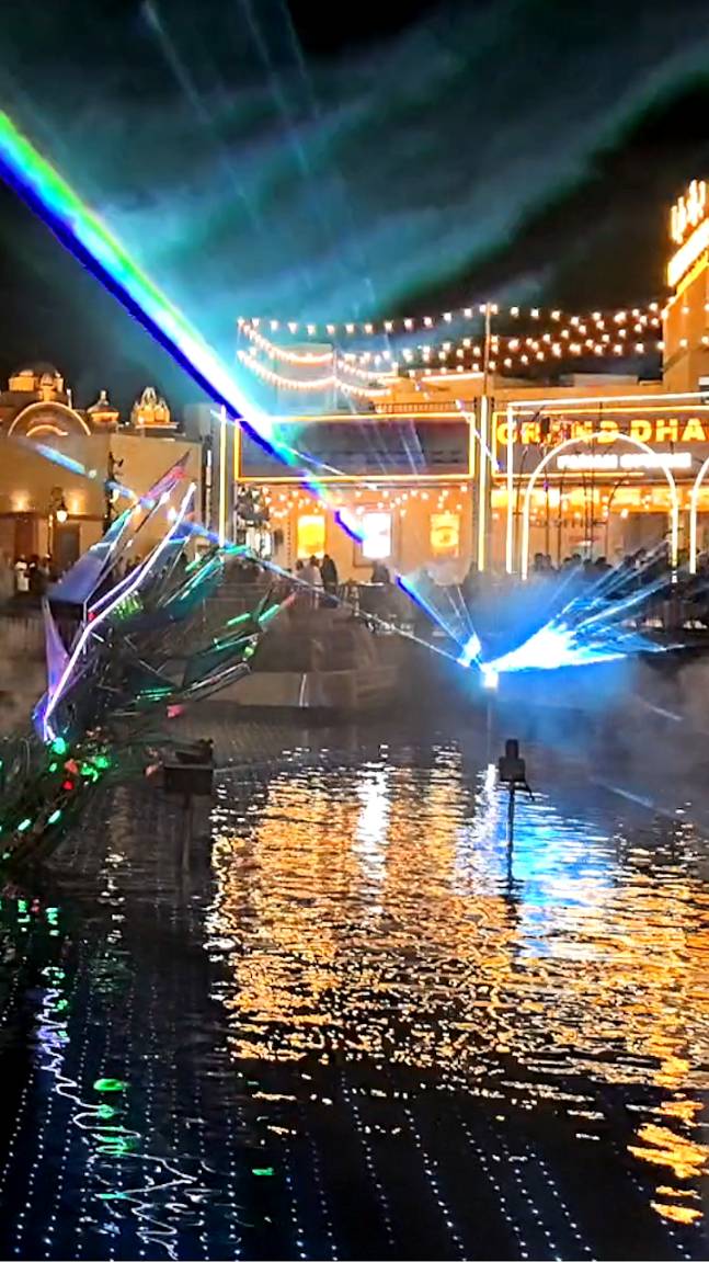 Лазерное шоу Глобал Вилладж, Дубай, ОАЭ смотреть онлайн