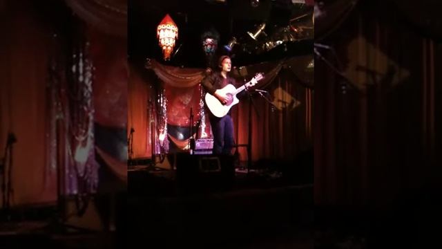 Whispering - I Can Make a Mess Like Nobody's Business