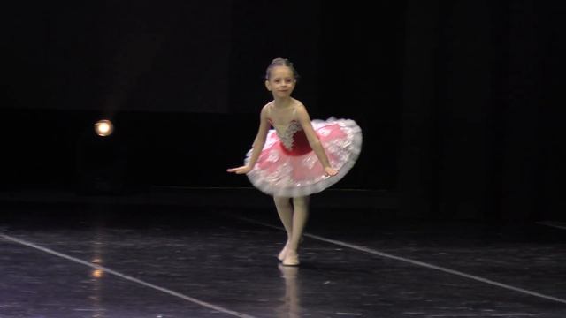 Смолко Мия (Школа балета "TUTU") на "ProДвижение" 27.01.2024г. 6234 смотреть онлайн