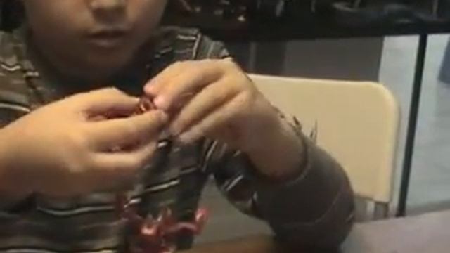 Finley's Review of Bakugan Maxus Dragonoid смотреть онлайн