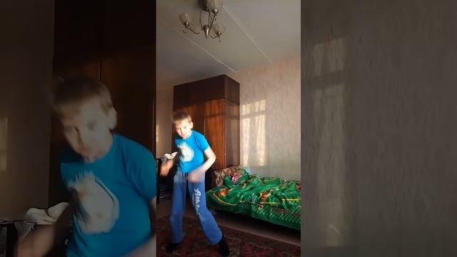 Я Танцую ГРИБЫ КОПЫ смотреть онлайн