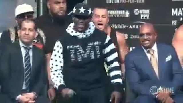 Part 3! Fight almost erupts! Best parts of the MayMacWorldTour New Yor смотреть онлайн