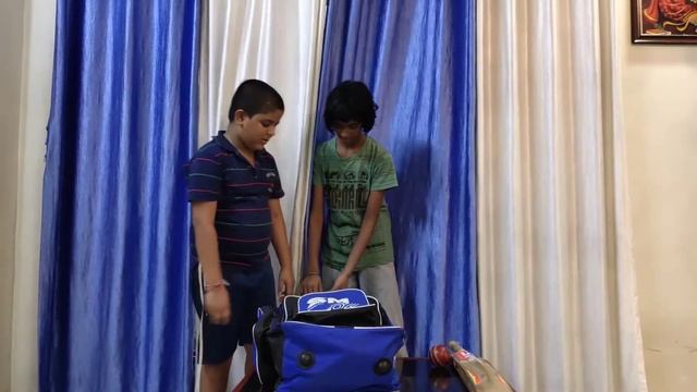 SM Cricket kit unboxing | AS Vlogs смотреть онлайн