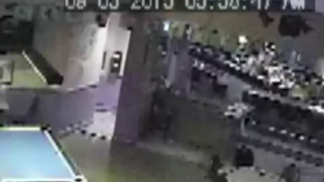 Security footage comes out in sports bar armed robbery смотреть онлайн