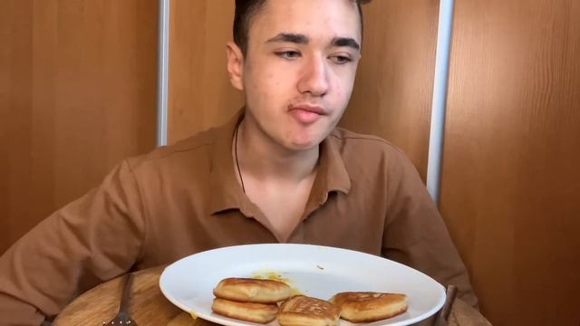 Мукбанг 😊 ОЛАДУШКИ ... Самый русский мукбанг ❤️ МОЕ ХОББИ смотреть онлайн