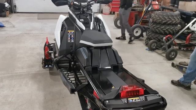 2021 Polaris Matryx Snowmobile смотреть онлайн