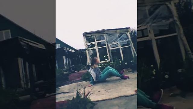 Танец под песню Между нами тает лёт смотреть онлайн