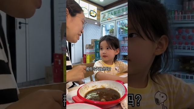 小九跟媽媽玩紙牌，怎麼這麼多炸？ 可把媽媽鬱悶壞了【周小九】 смотреть онлайн