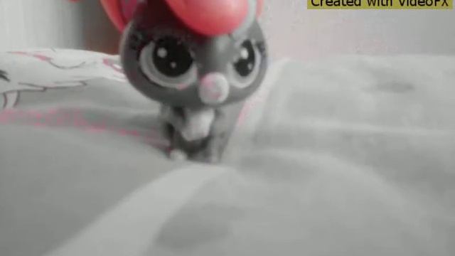 Между нами тает лед клип смотреть онлайн