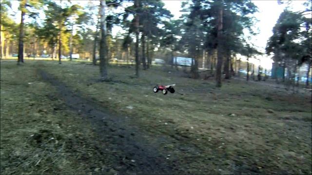 MUGEN MBX6 + MAMBA MONSTER + 3S LIPO driving & jumping смотреть онлайн