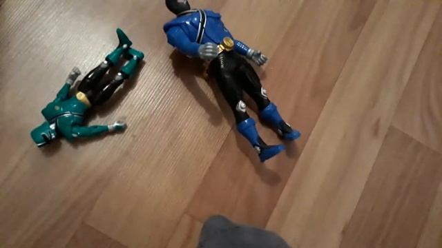 Первое видео Мисс Дарина Могучие Рейнджеры Никелодеон Первый в жизни сюрприз Power Rangers Suprise смотреть онлайн