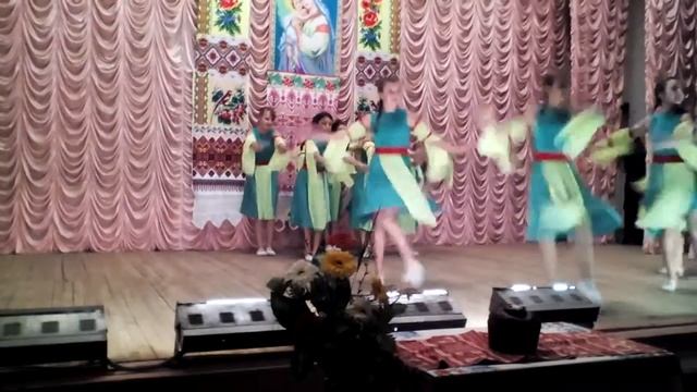 М.Павлiвка.Звiтний концерт СБК .Танець-1