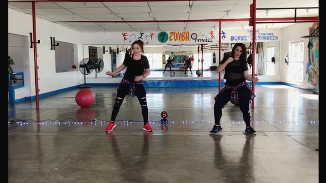 Problema Daddy Yankee baile coreografía смотреть онлайн