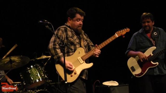 DAMON FOWLER ⋆ It Came Out Of Nowhere ⋆ Sellersville Theater 1/10/18 смотреть онлайн