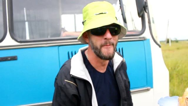 Пародия на клип "Грибы - Тает лед" от родителей выпускников смотреть онлайн