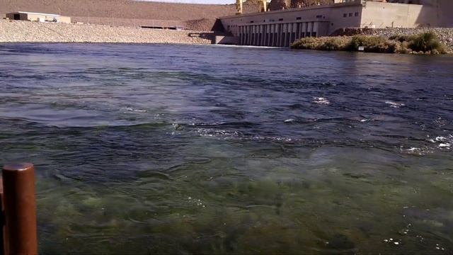 Davis Dam смотреть онлайн