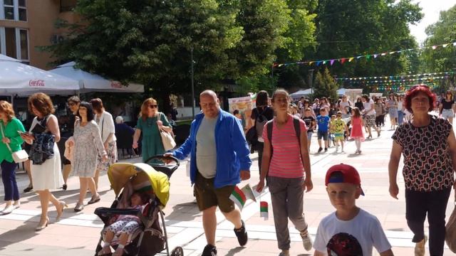 Шествие по случай 24 май гр.Ямбол 2022 смотреть онлайн