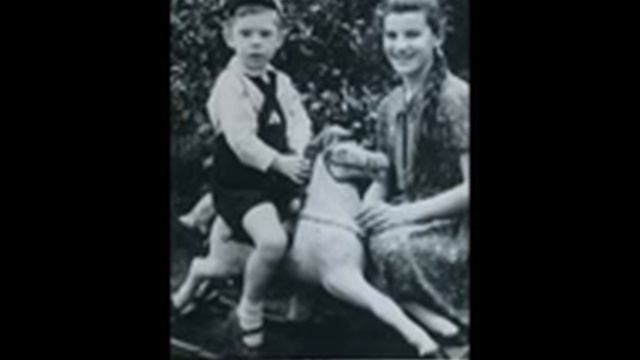 Старики_xvid.avi смотреть онлайн